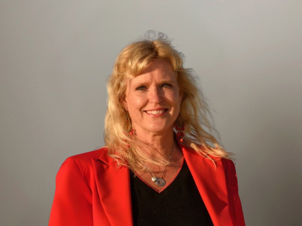 Carmen van Dam